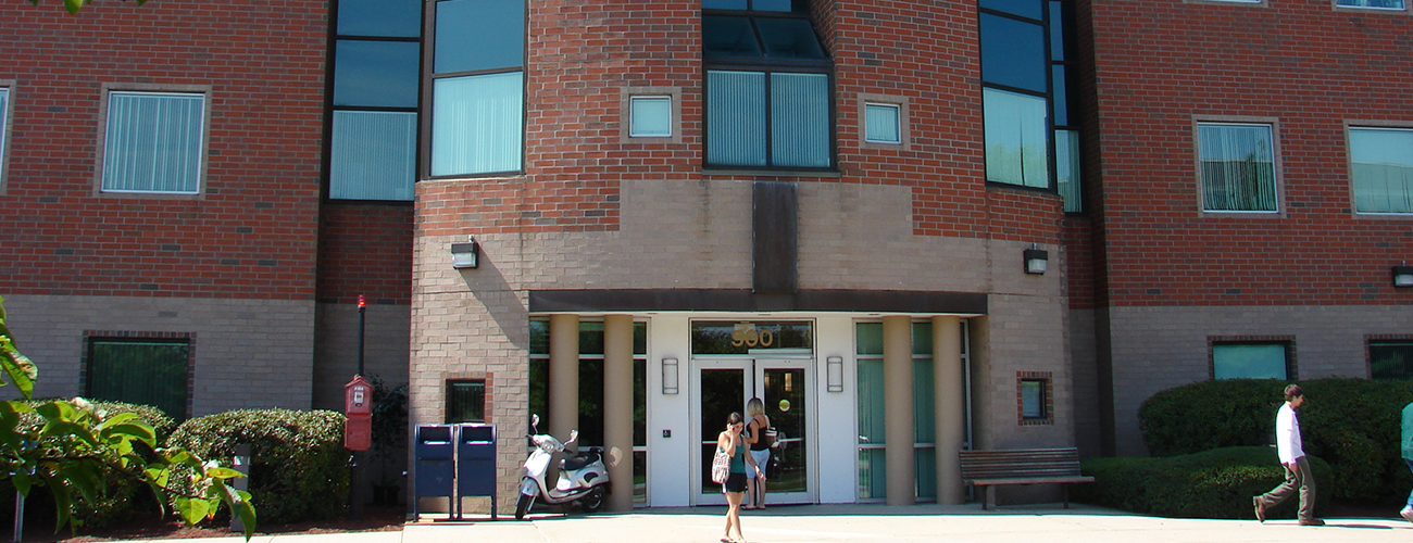 Mass. Eye and Ear Quincy building exterior